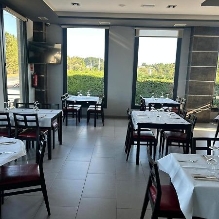 Hostal Restaurante Aqua Ourense Extérieur photo