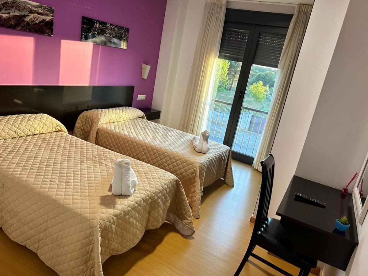 Hostal Restaurante Aqua Ourense Extérieur photo