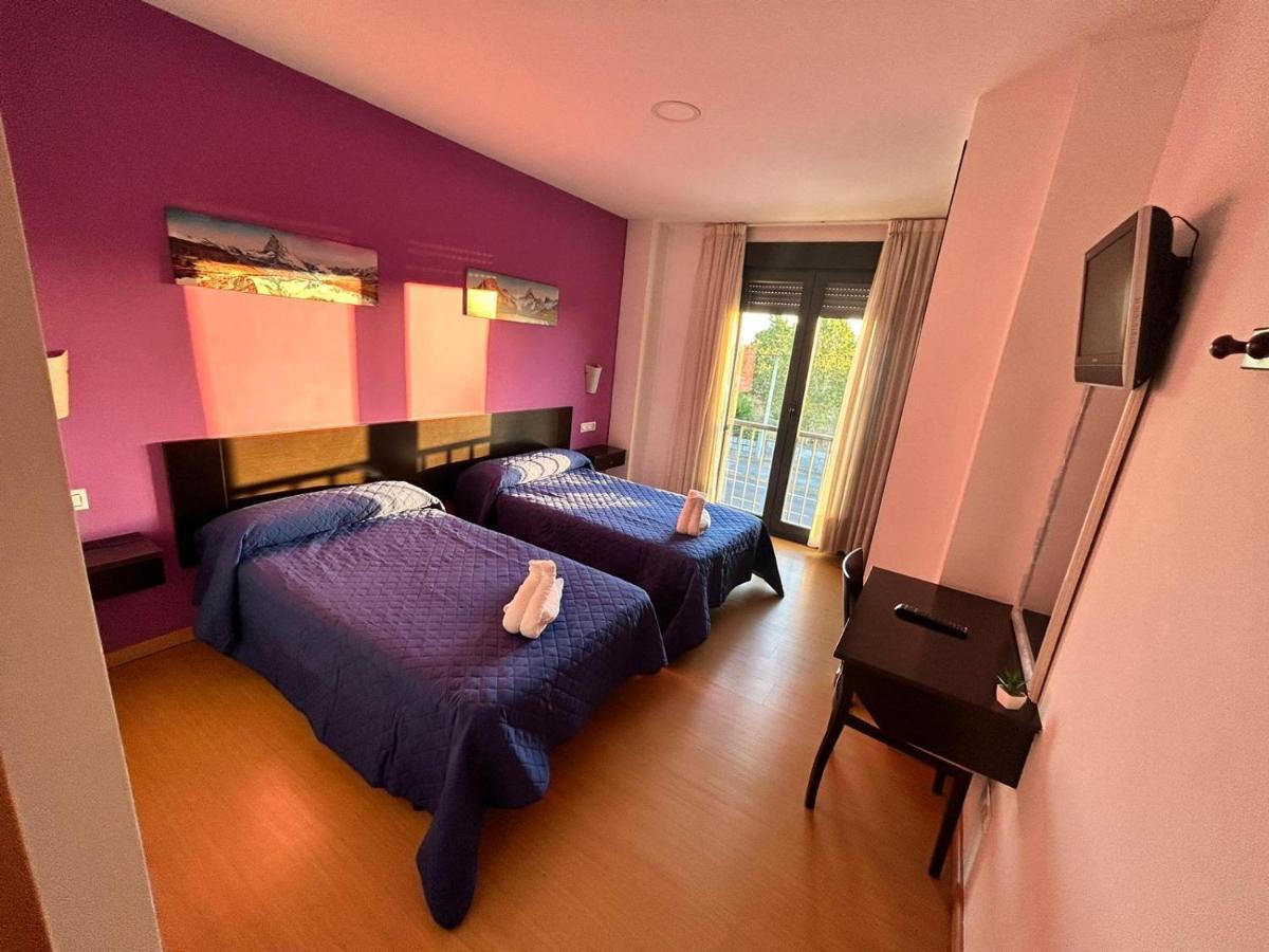 Hostal Restaurante Aqua Ourense Extérieur photo